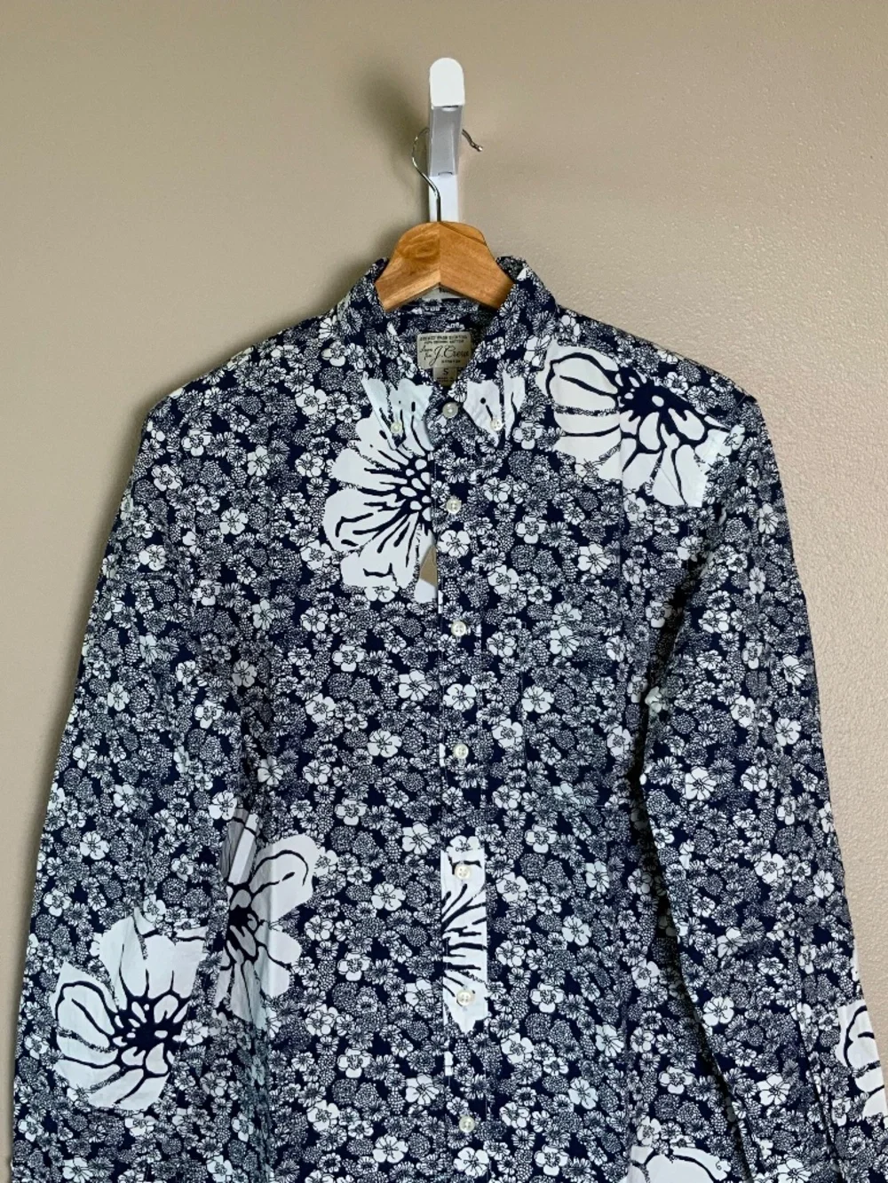 J. Crew Slim Stretch Secret Wash Cotton Poplin Button Down Shirt Hydrangea Print